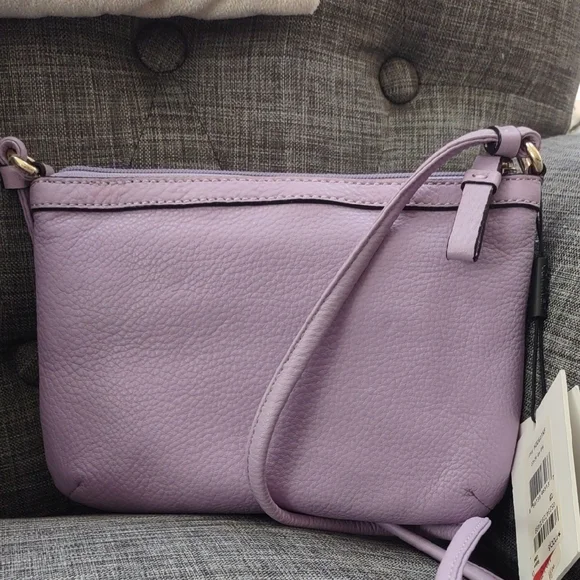 Calvin Klein Purple Crossbody Bag with Elegant Design - Picture 3 of 4